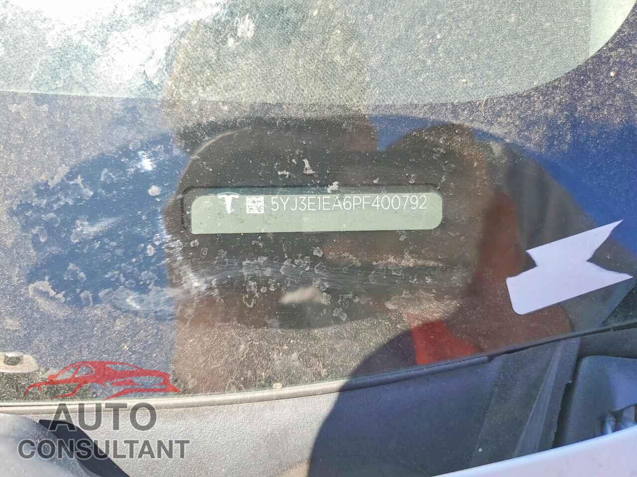 TESLA MODEL 3 2023 - 5YJ3E1EA6PF400792