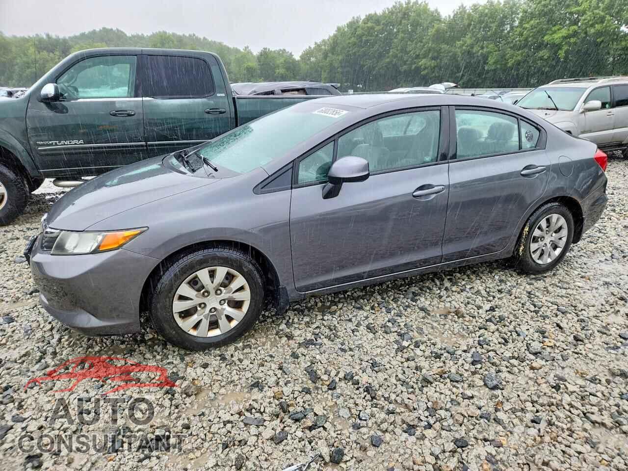 HONDA CIVIC 2012 - 2HGFB2F55CH321326