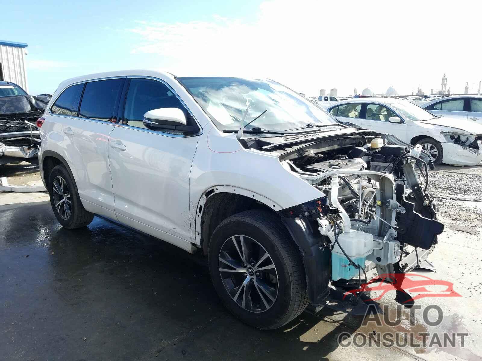 TOYOTA HIGHLANDER 2017 - 5TDZARFHXHS031562