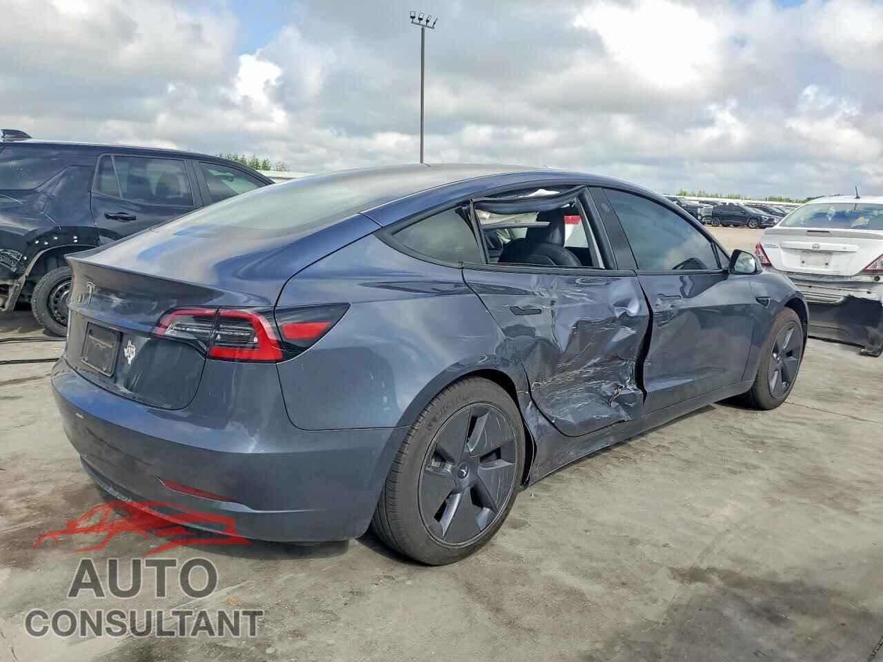 TESLA MODEL 3 2023 - 5YJ3E1EA7PF407444