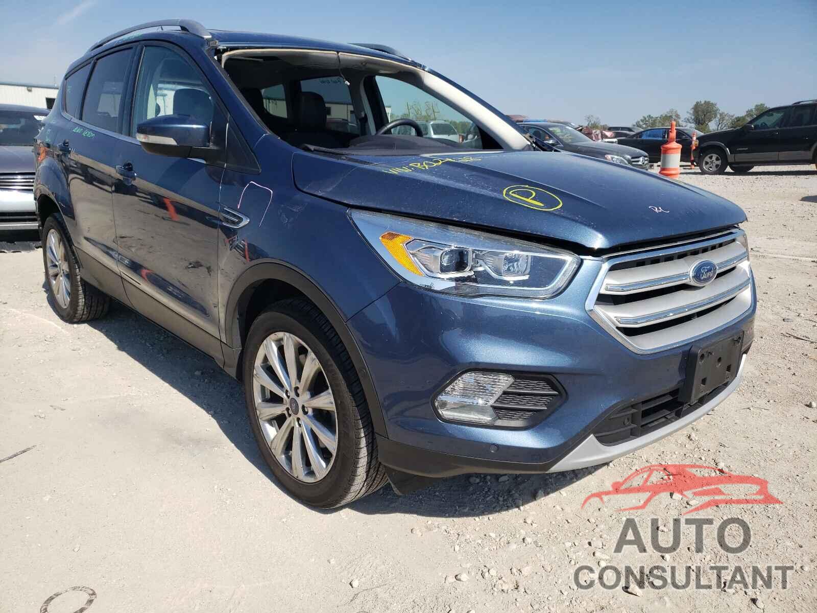 FORD ESCAPE 2018 - 1FMCU9J98JUB02428