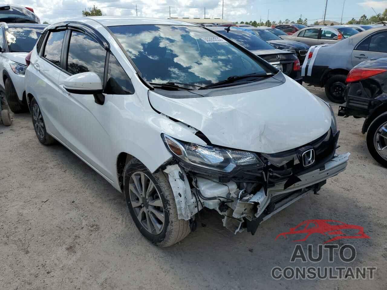 HONDA FIT 2017 - 3HGGK5G58HM705520