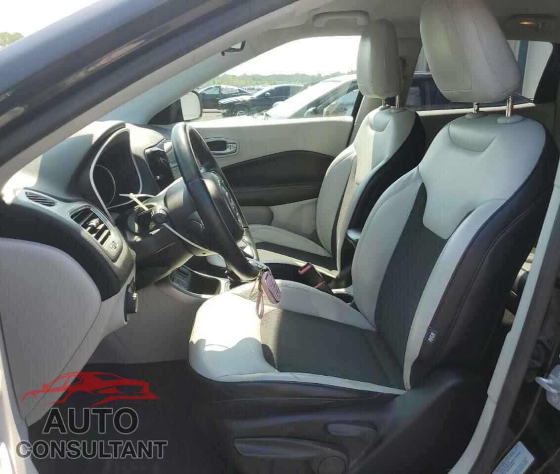 JEEP COMPASS 2017 - 3C4NJCBB1HT658590