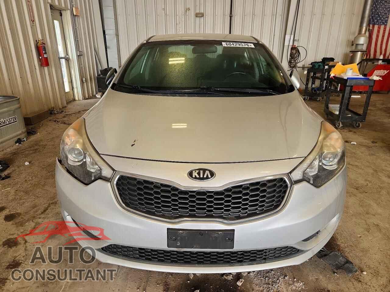KIA FORTE 2014 - KNAFX4A84E5059352