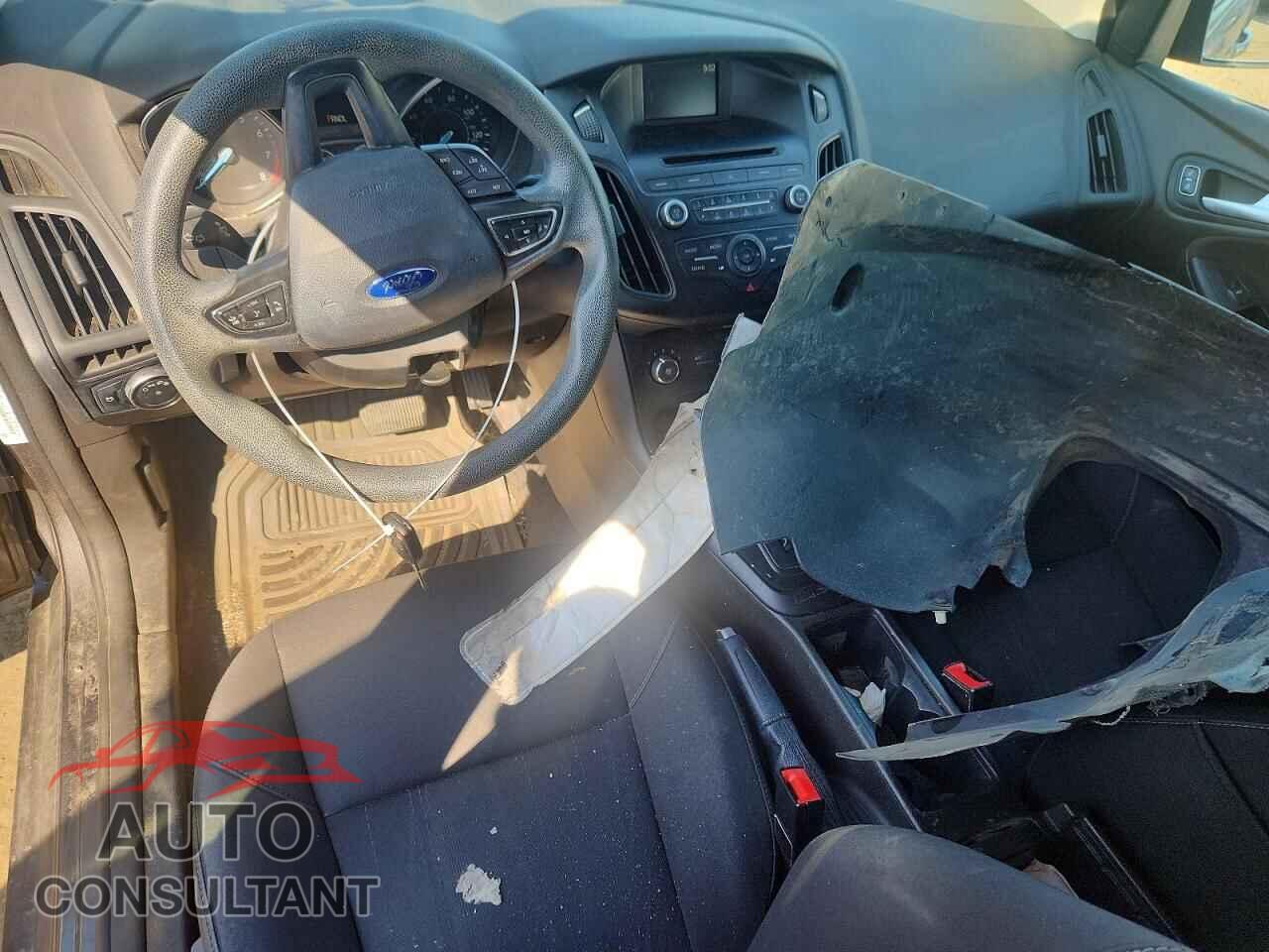 FORD FOCUS 2016 - 1FADP3F22GL309796