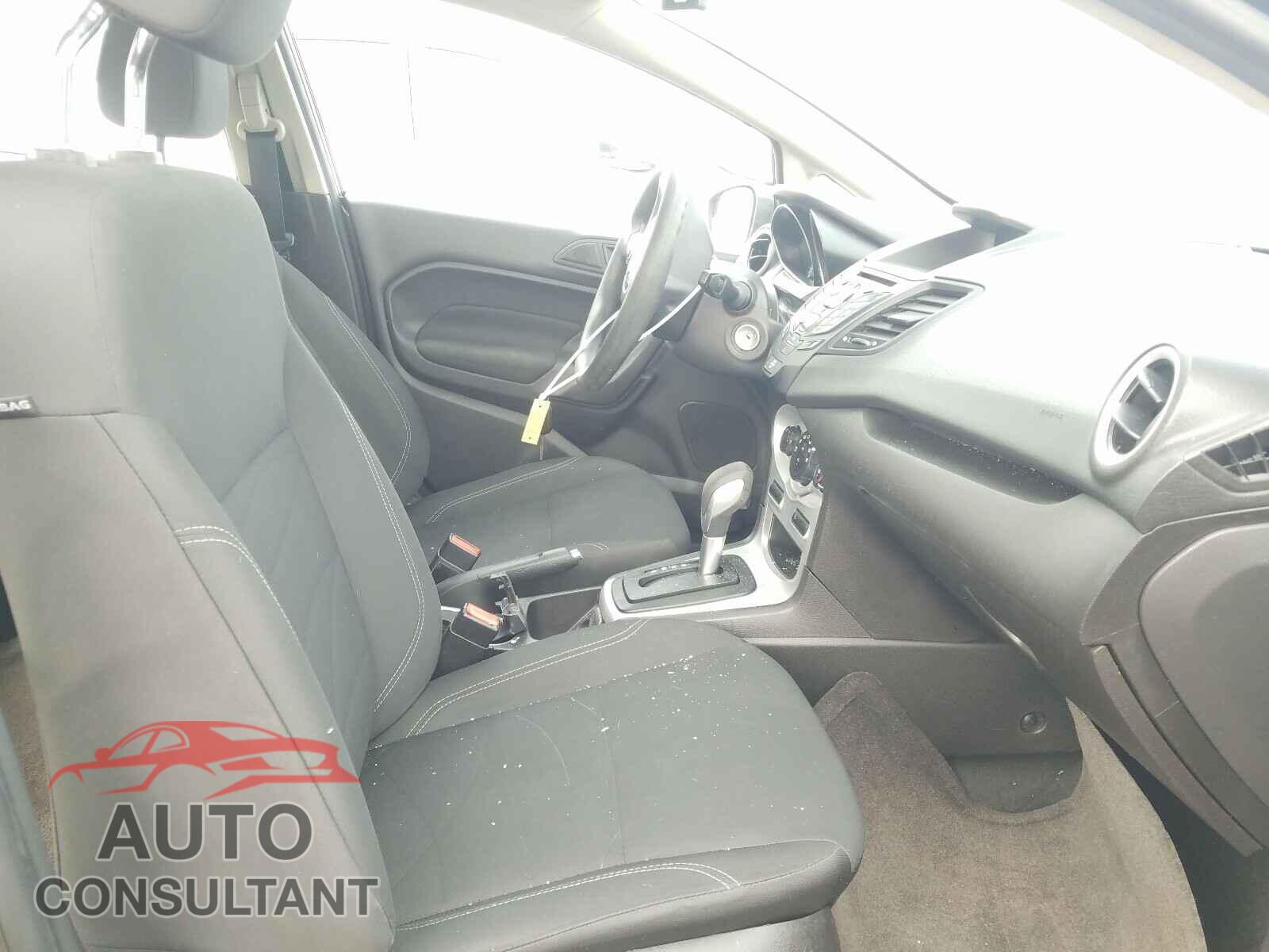 FORD FIESTA 2017 - 3FADP4EJXHM130887