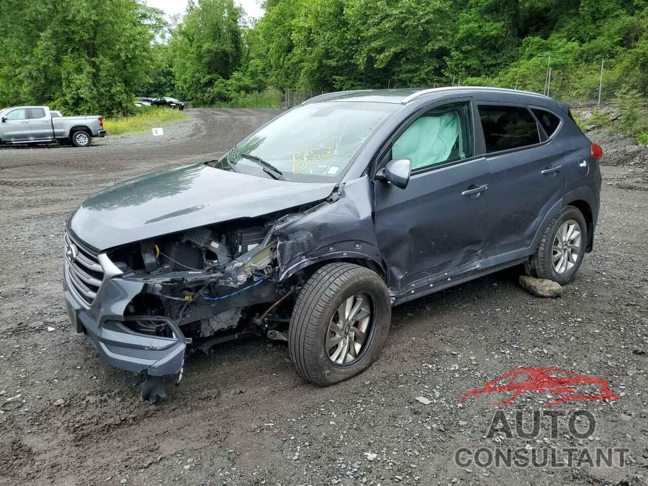 HYUNDAI TUCSON 2017 - KM8J3CA47HU588493