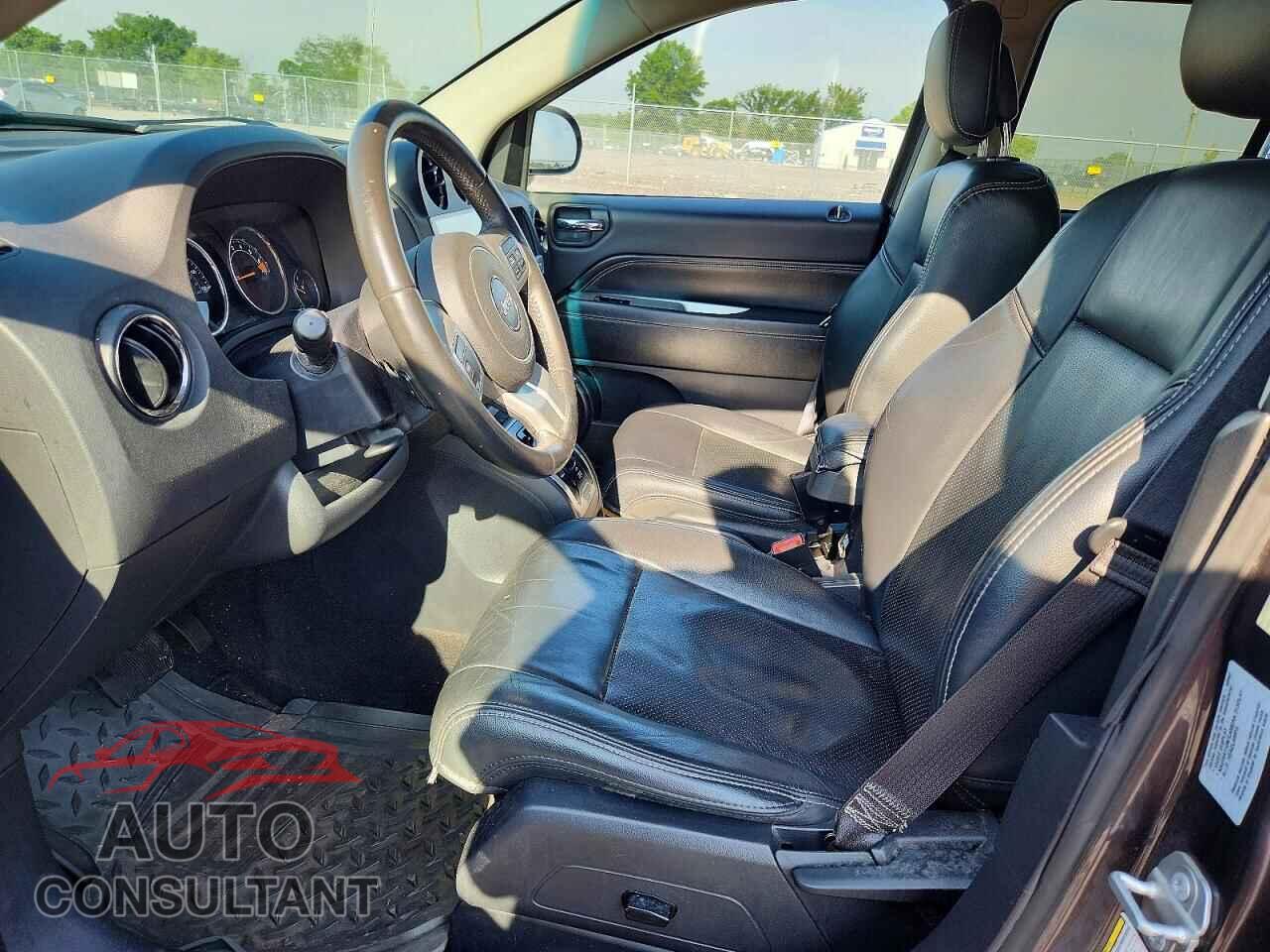 JEEP COMPASS 2017 - 1C4NJCEB9HD199584