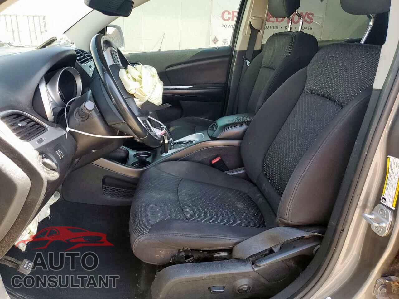 DODGE JOURNEY 2013 - 3C4PDCBBXDT626537