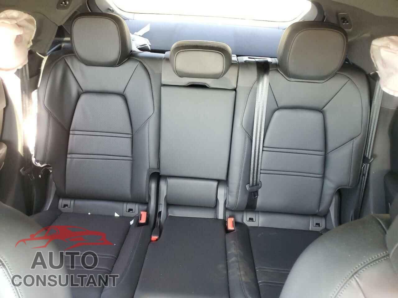 PORSCHE CAYENNE 2025 - WP1BA2AY2SDA30021