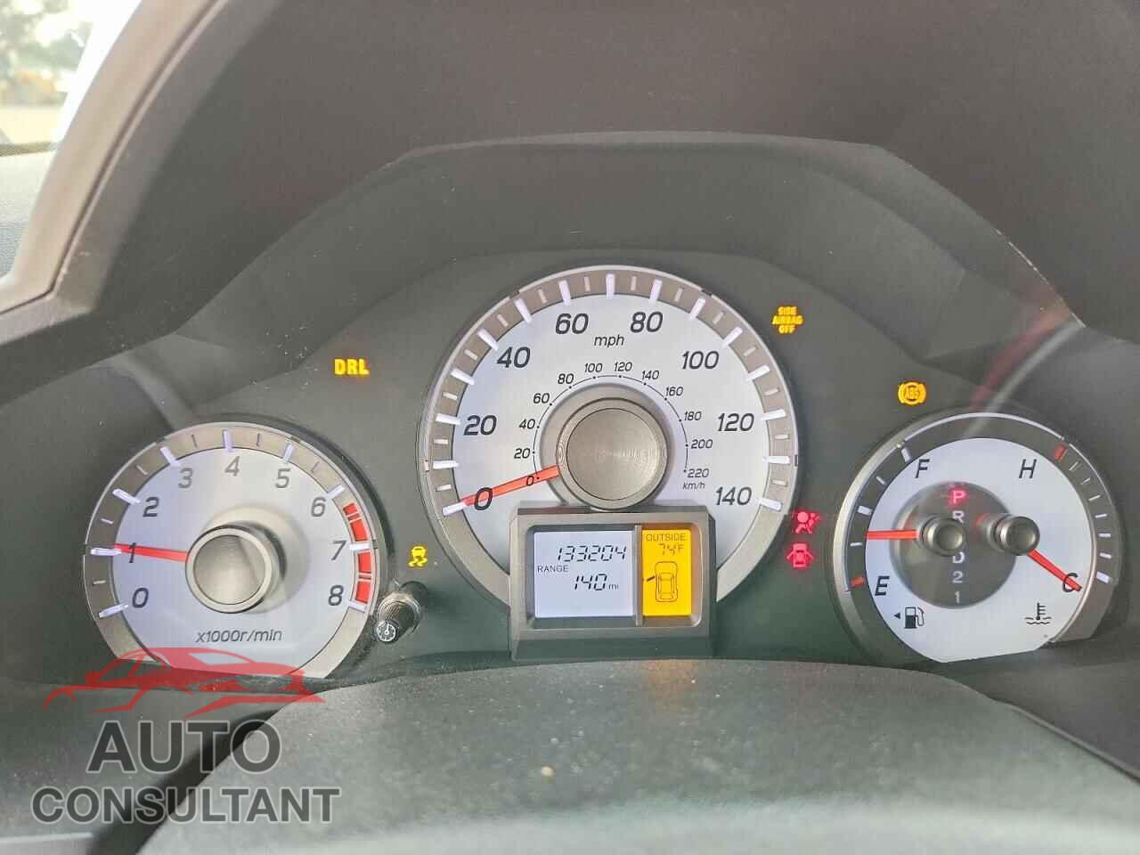 HONDA PILOT 2015 - 5FNYF4H57FB015324