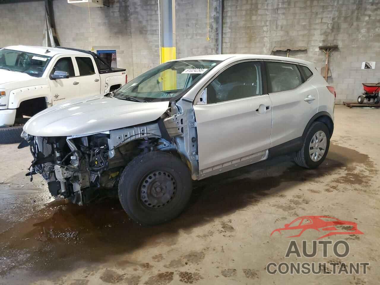 NISSAN ROGUE 2019 - JN1BJ1CR6KW620120