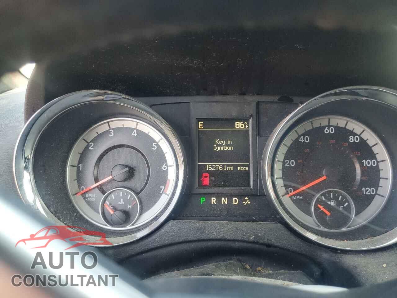 DODGE CARAVAN 2015 - 2C4RDGEG6FR524147