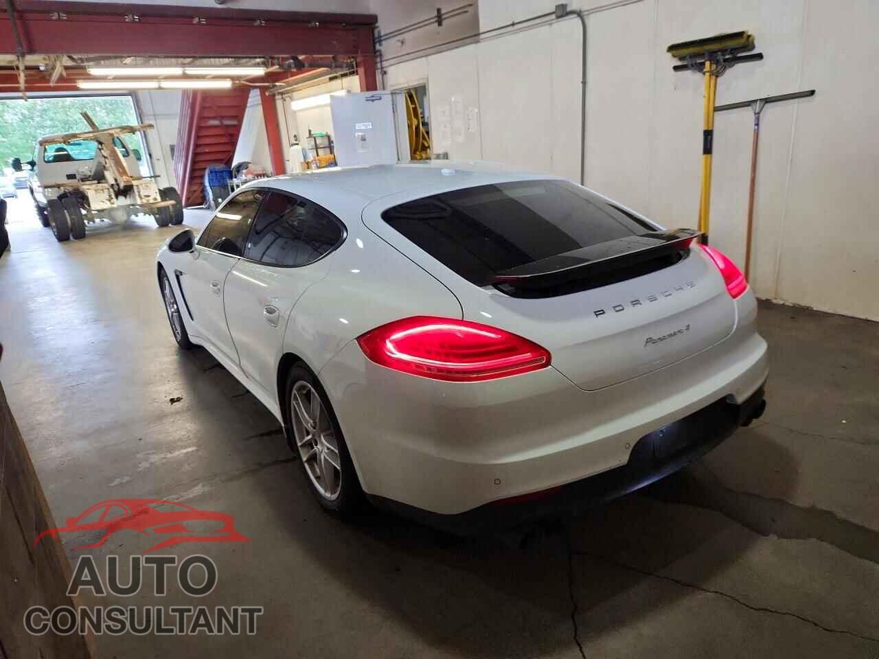PORSCHE PANAMERA 2014 - WP0AA2A76EL007467