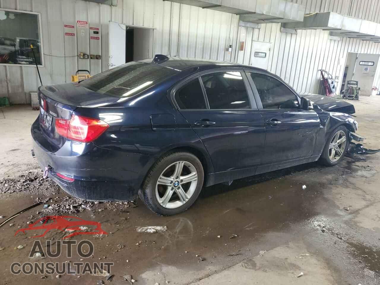BMW 3 SERIES 2014 - WBA3C3C51EF983706