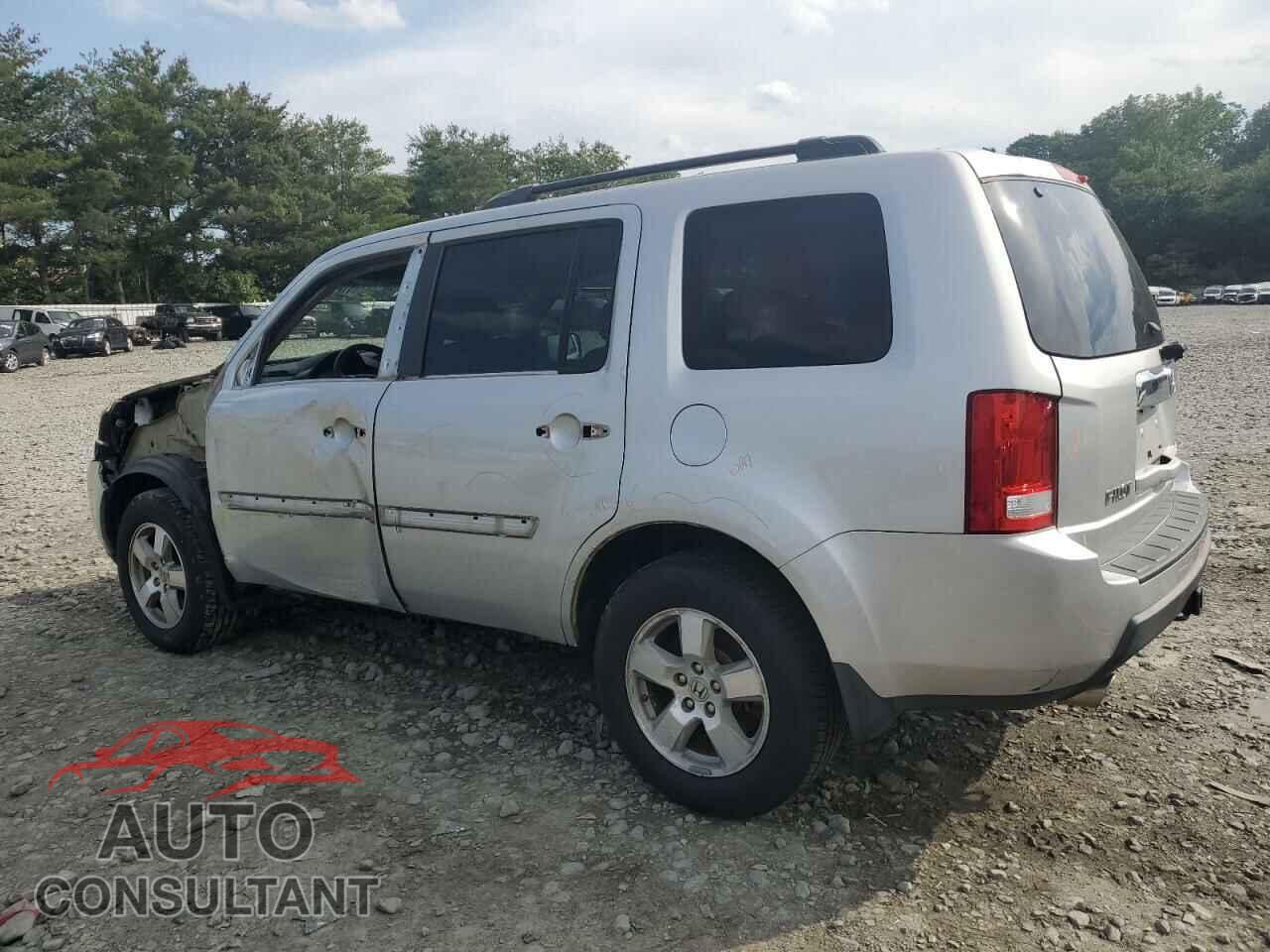 HONDA PILOT 2011 - 5FNYF4H46BB075192