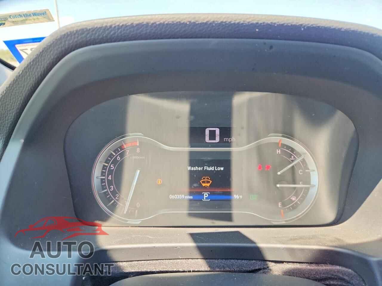 HONDA PILOT 2017 - 5FNYF6H38HB025227