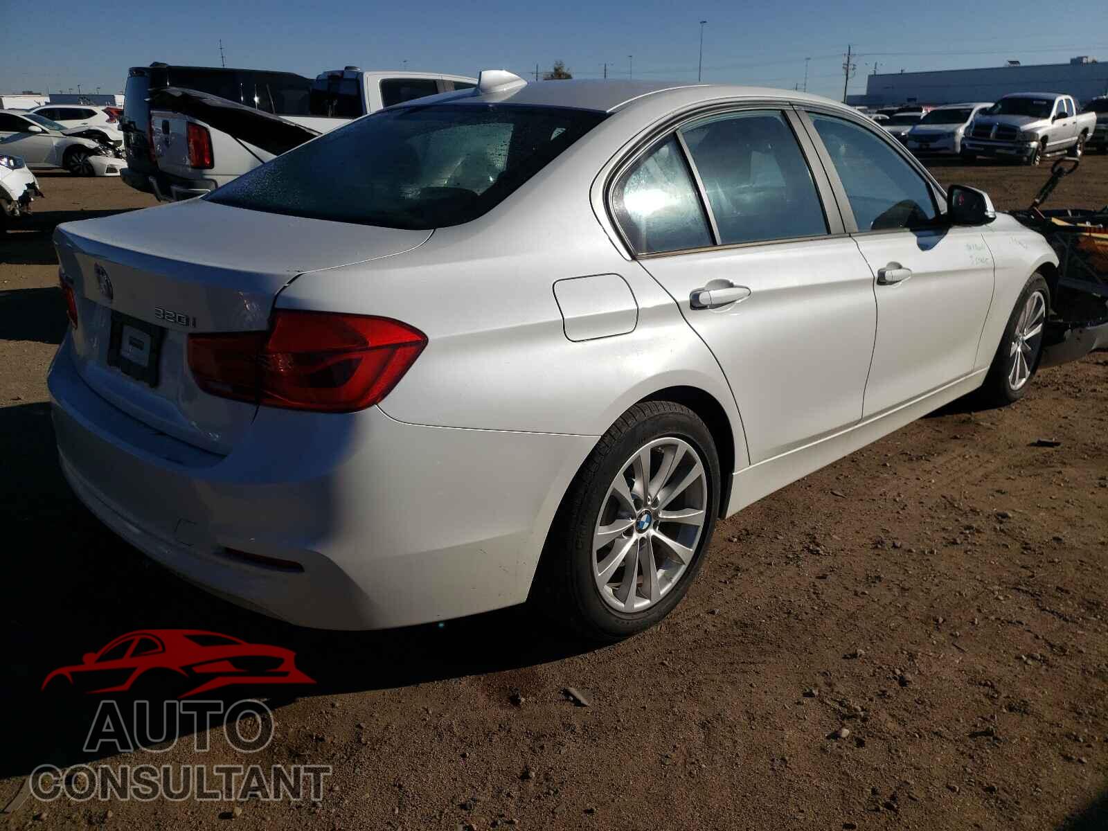 BMW 3 SERIES 2016 - WBA8E5G59GNU19381