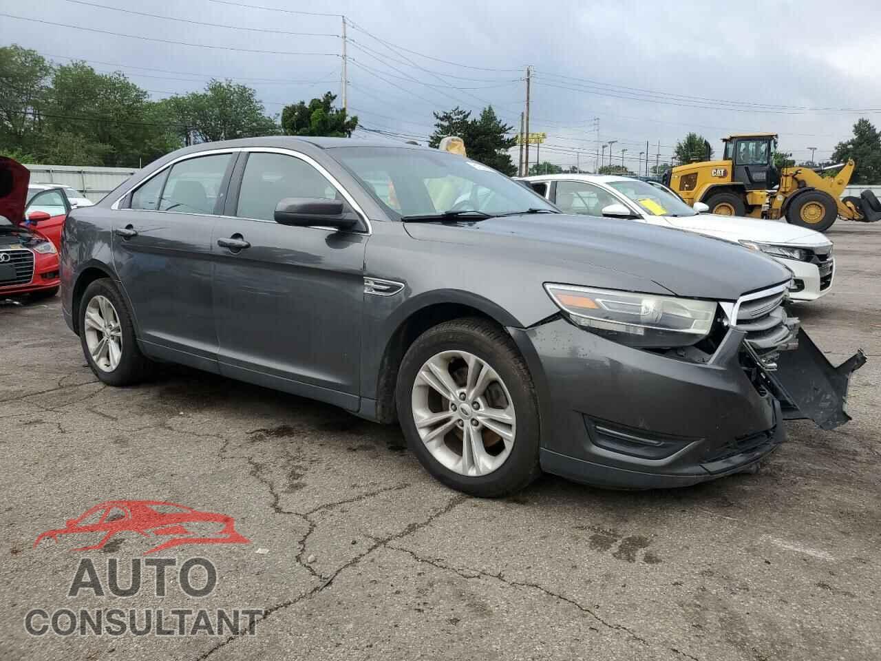 FORD TAURUS 2015 - 1FAHP2E82FG117917