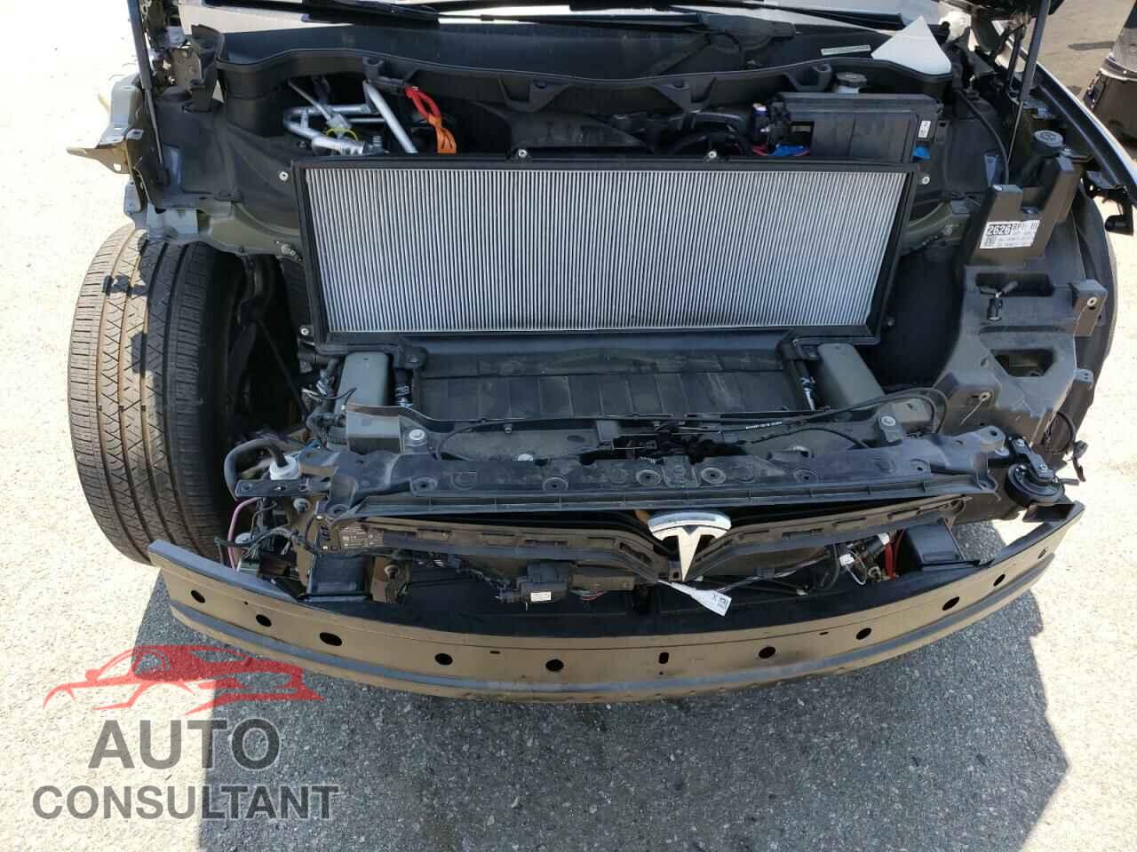 TESLA MODEL X 2019 - 5YJXCBE21KF151283