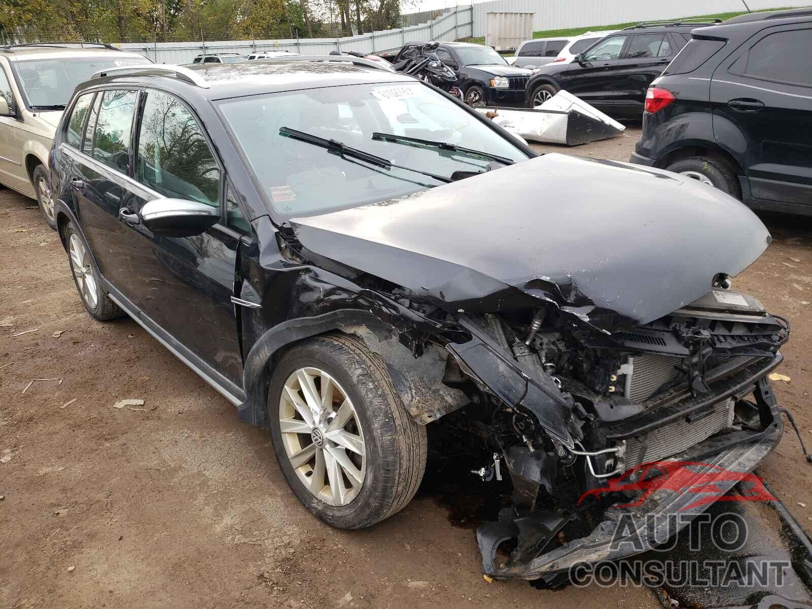 VOLKSWAGEN GOLF 2018 - 3VWM17AU9JM761758