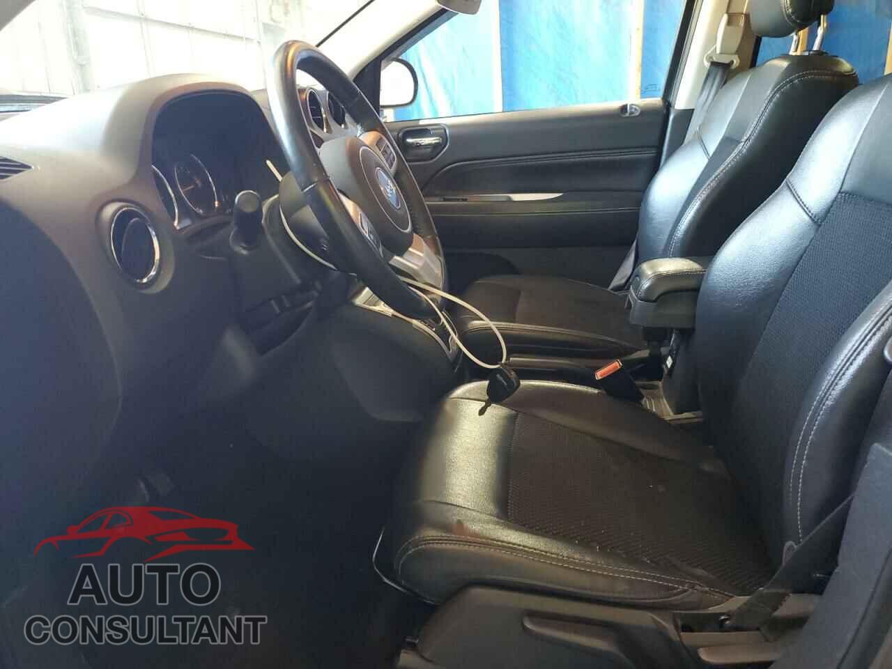 JEEP COMPASS 2017 - 1C4NJCEB2HD182769