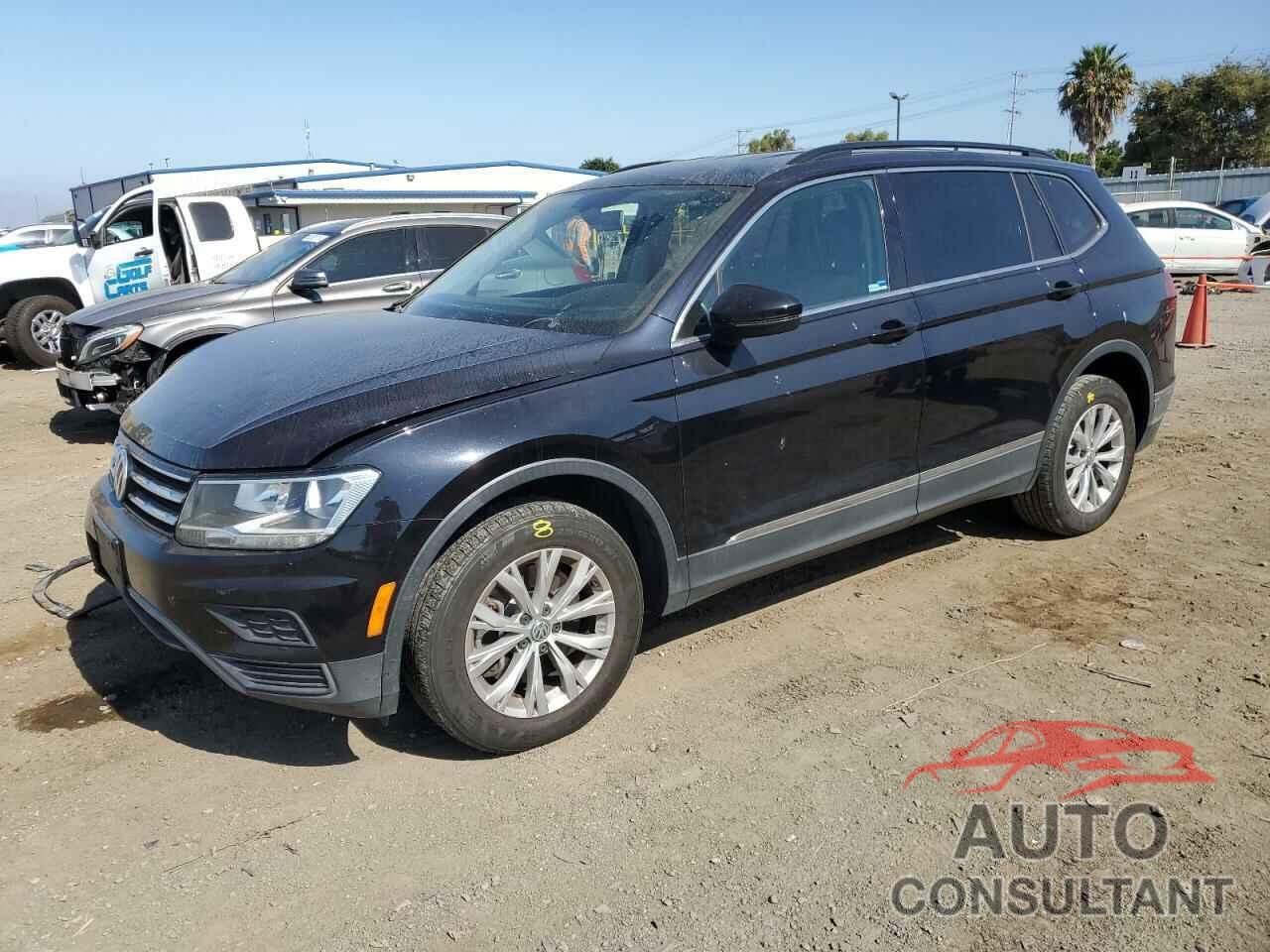 VOLKSWAGEN TIGUAN 2018 - 3VV3B7AX7JM212180