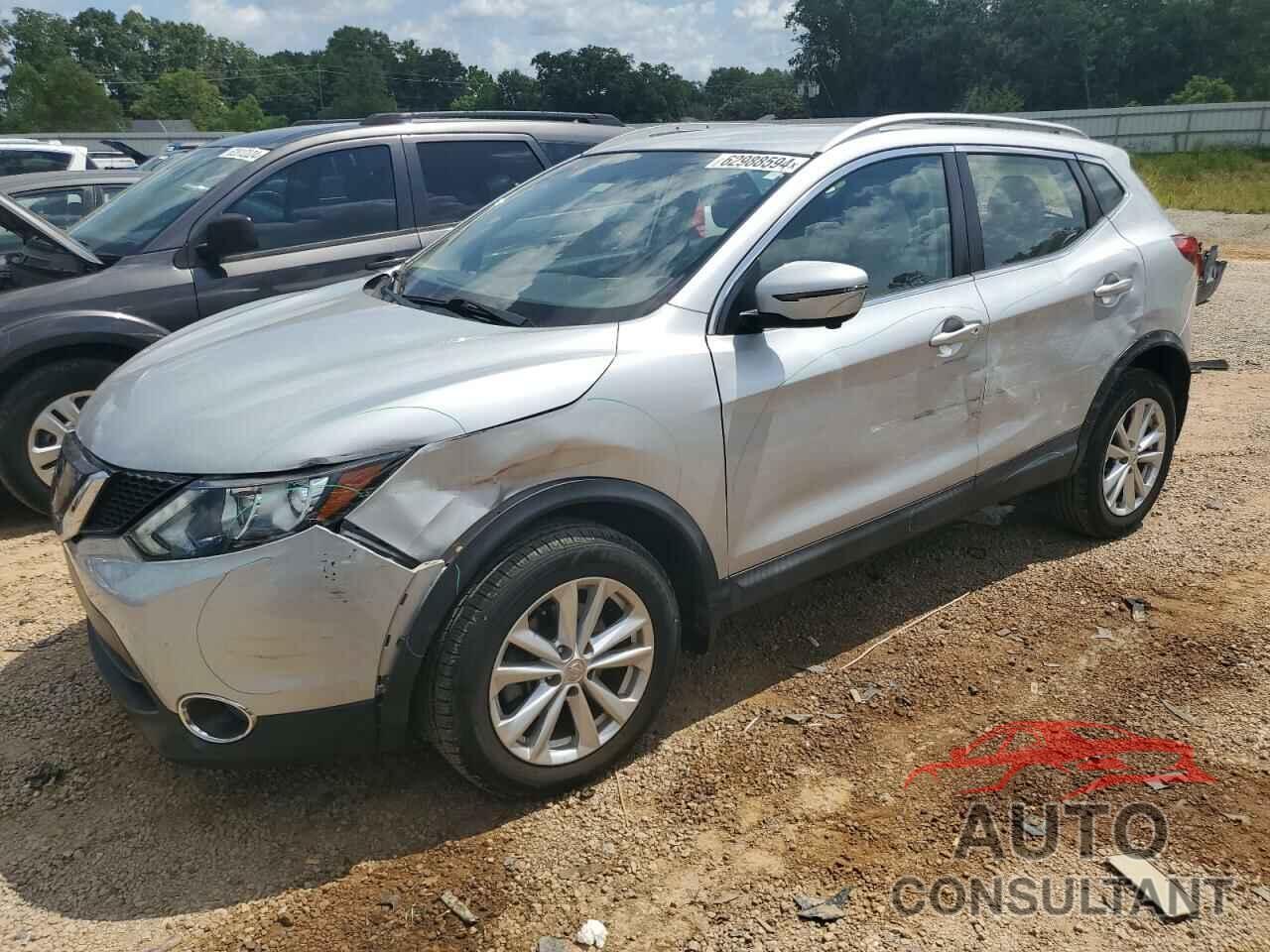 NISSAN ROGUE 2018 - JN1BJ1CP4JW192318