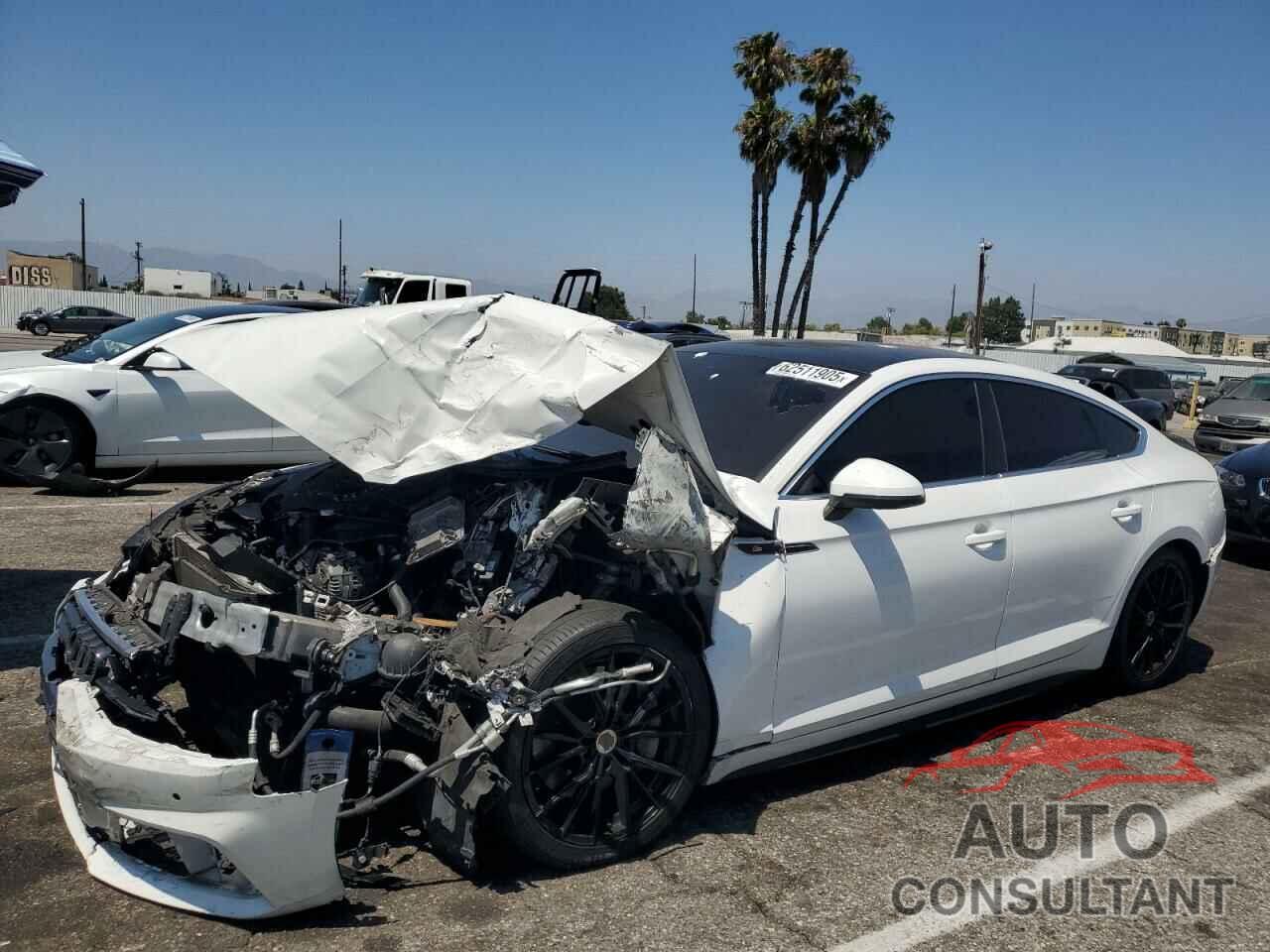 AUDI A5 2018 - WAUFNCF59JA075577