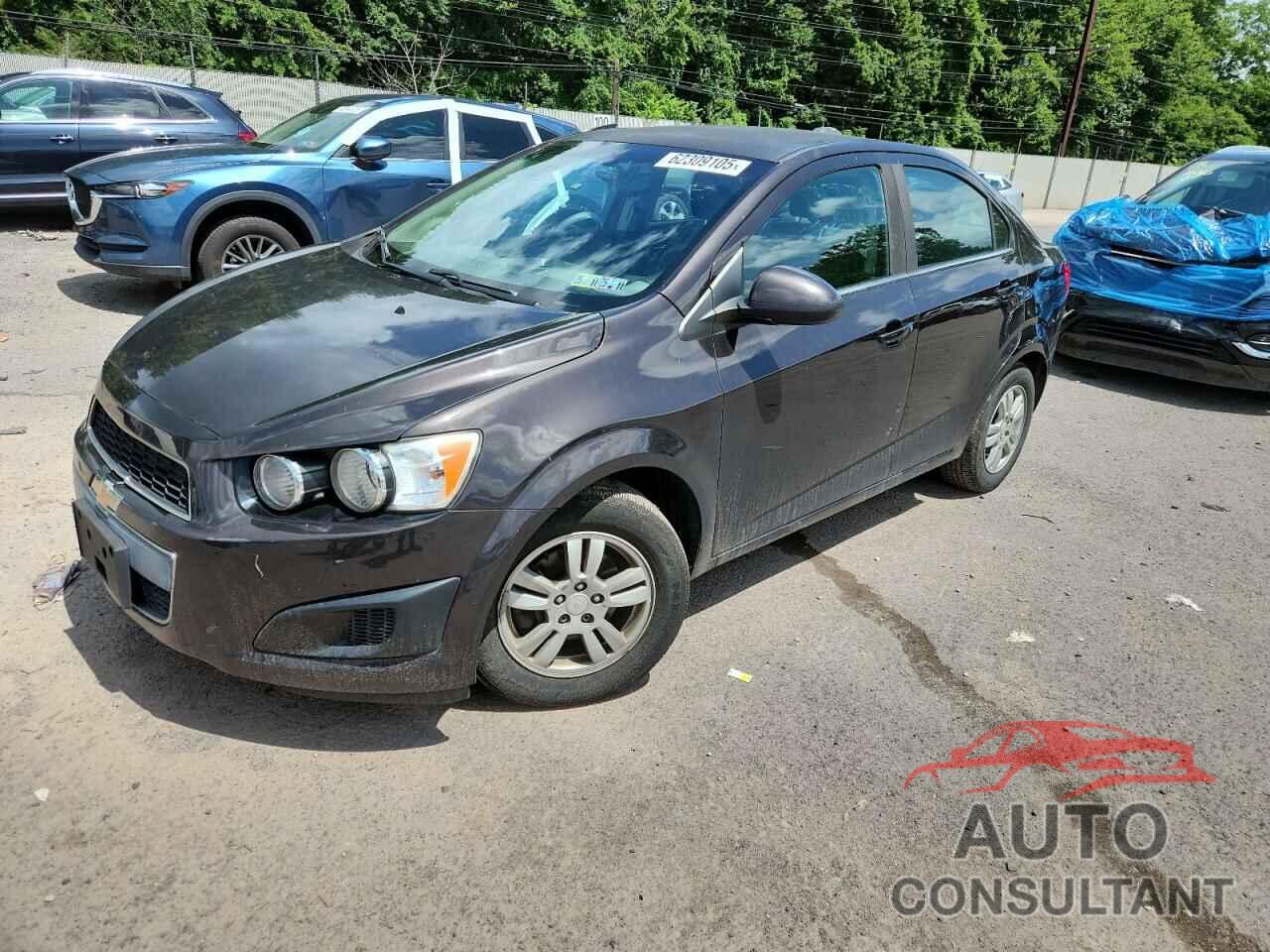 CHEVROLET SONIC 2015 - 1G1JC5SH9F4125052