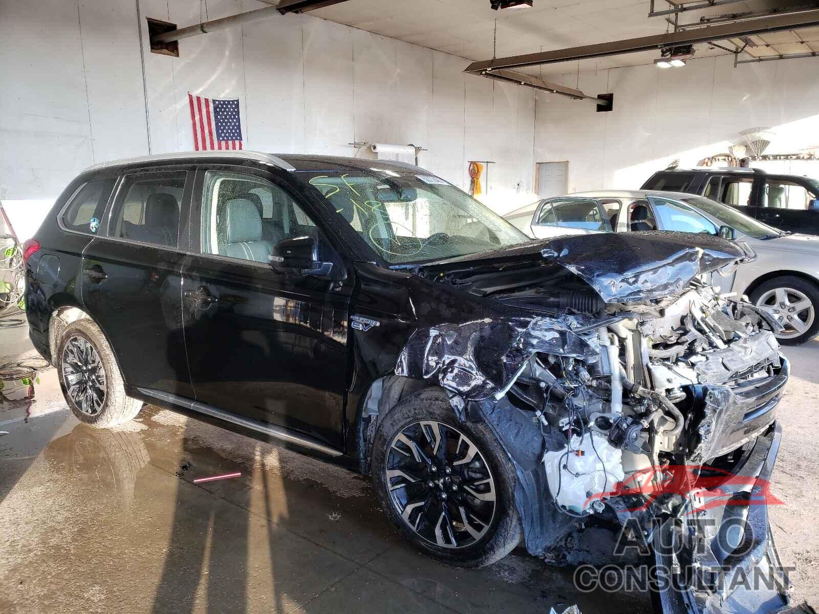 MITSUBISHI OUTLANDER 2018 - JA4J24A55JZ030733