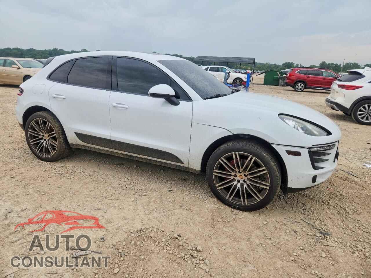 PORSCHE MACAN 2016 - WP1AB2A50GLB40643