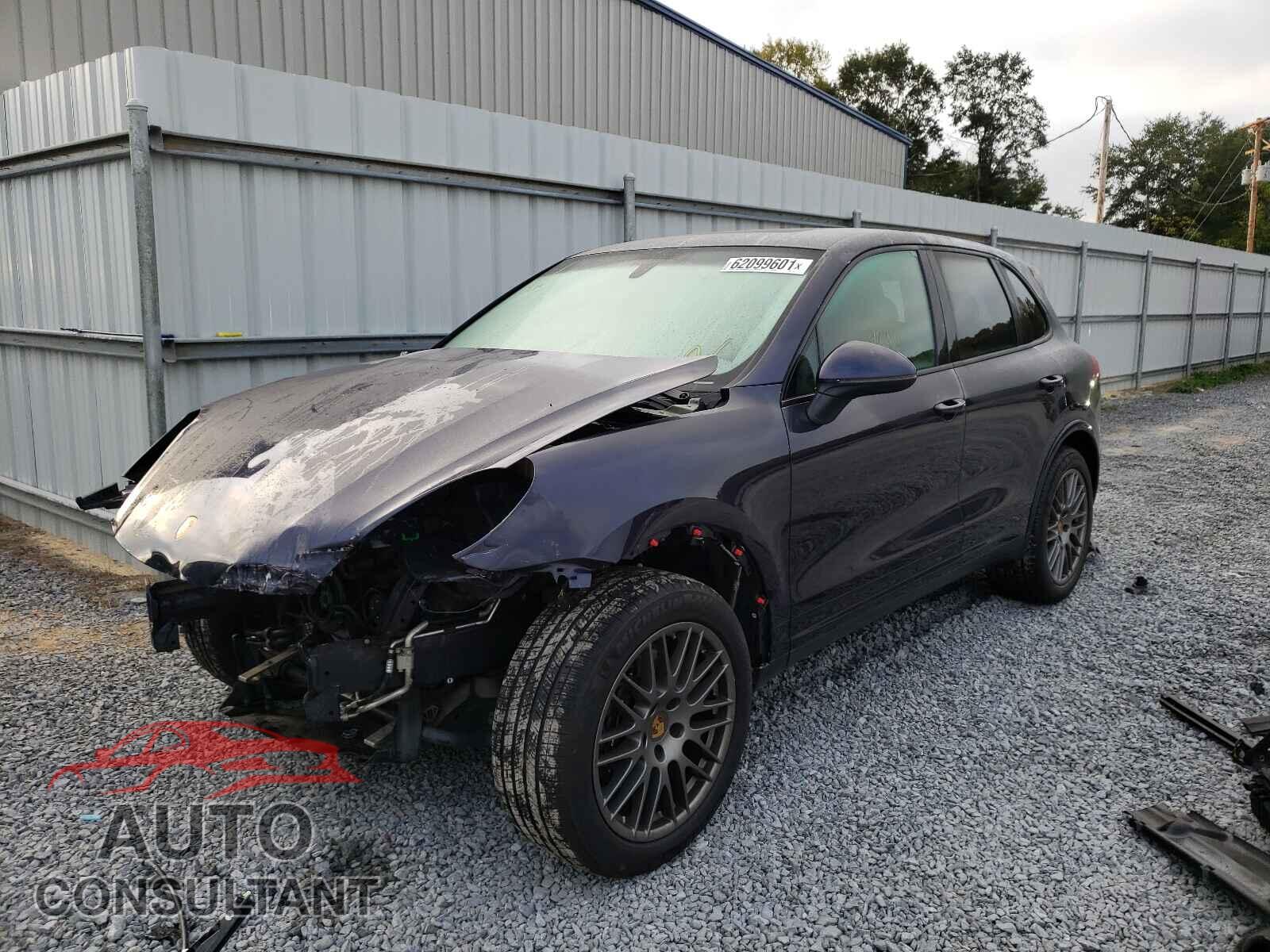 PORSCHE CAYENNE 2018 - WP1AA2A27JKA06587