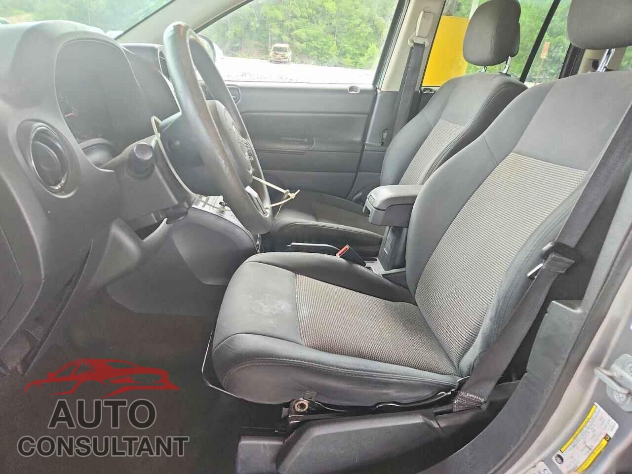 JEEP COMPASS 2014 - 1C4NJCBB1ED754513