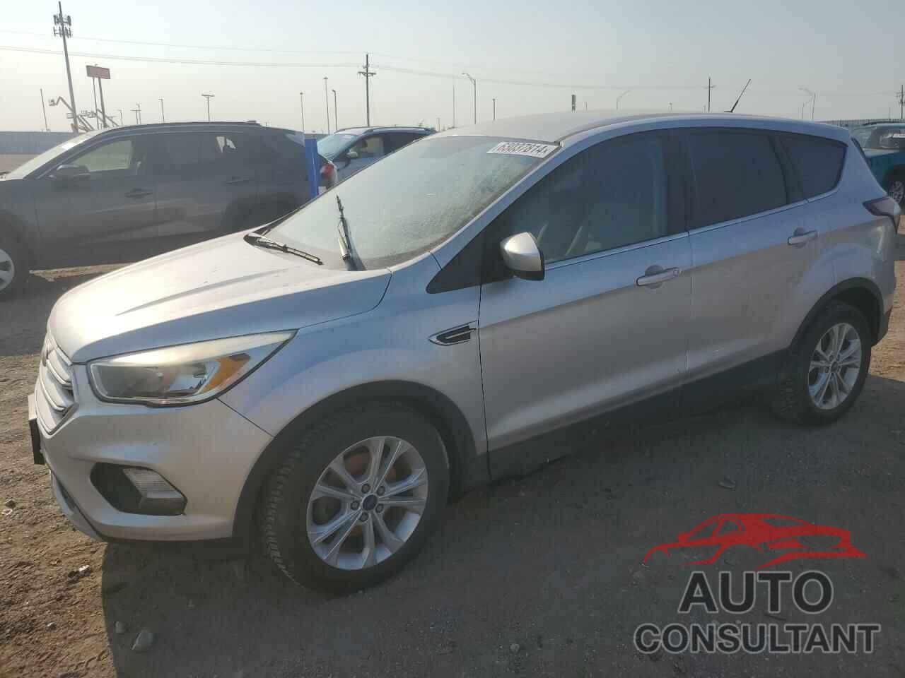FORD ESCAPE 2017 - 1FMCU0GD0HUB60017