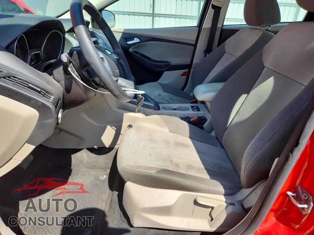 FORD FOCUS 2013 - 1FADP3F26DL297972