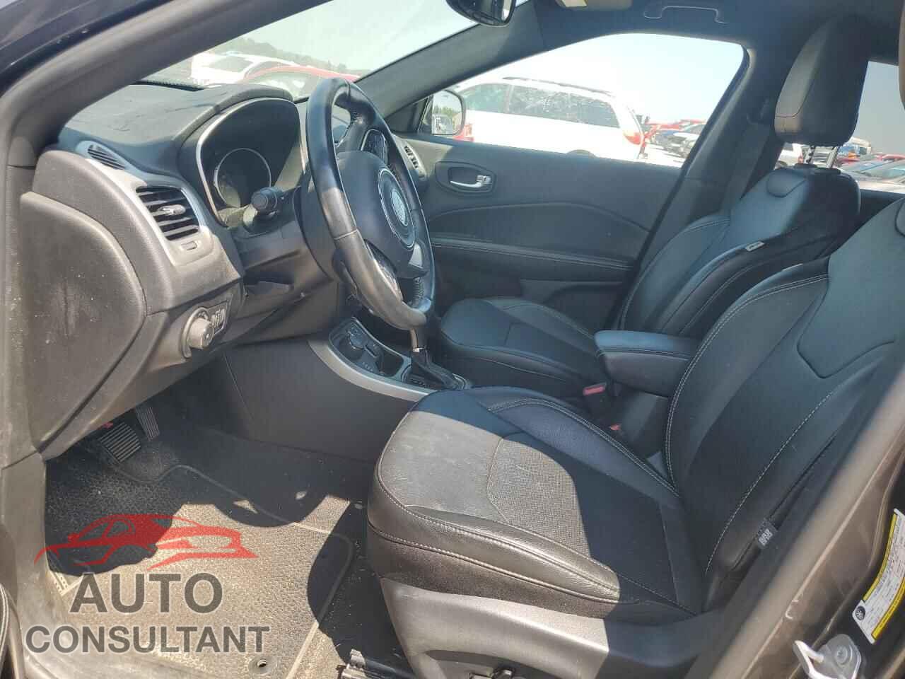 JEEP COMPASS 2021 - 3C4NJDEB2MT537644