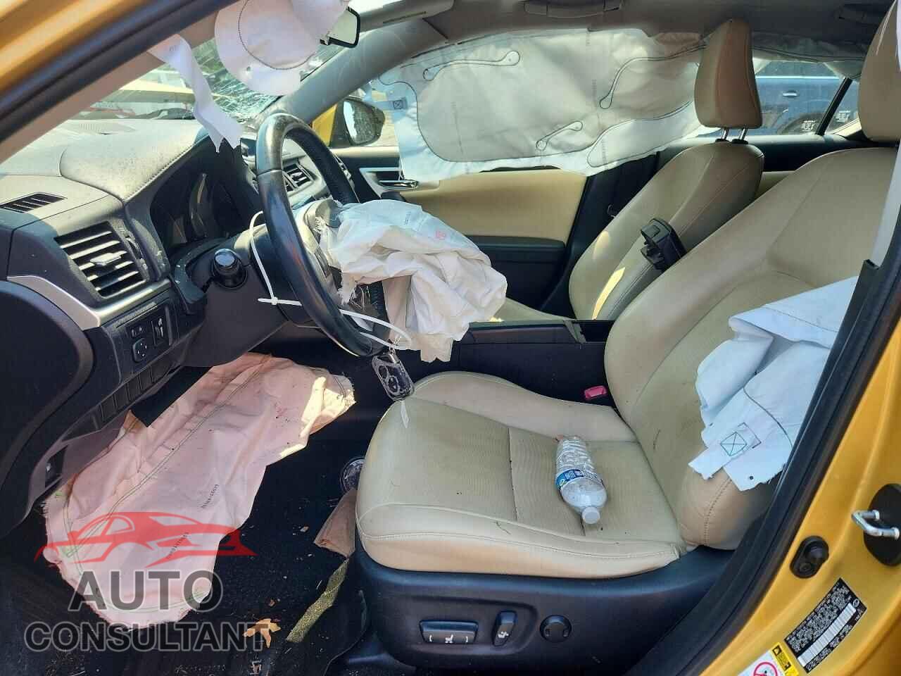 LEXUS CT 200 2012 - JTHKD5BH6C2047960