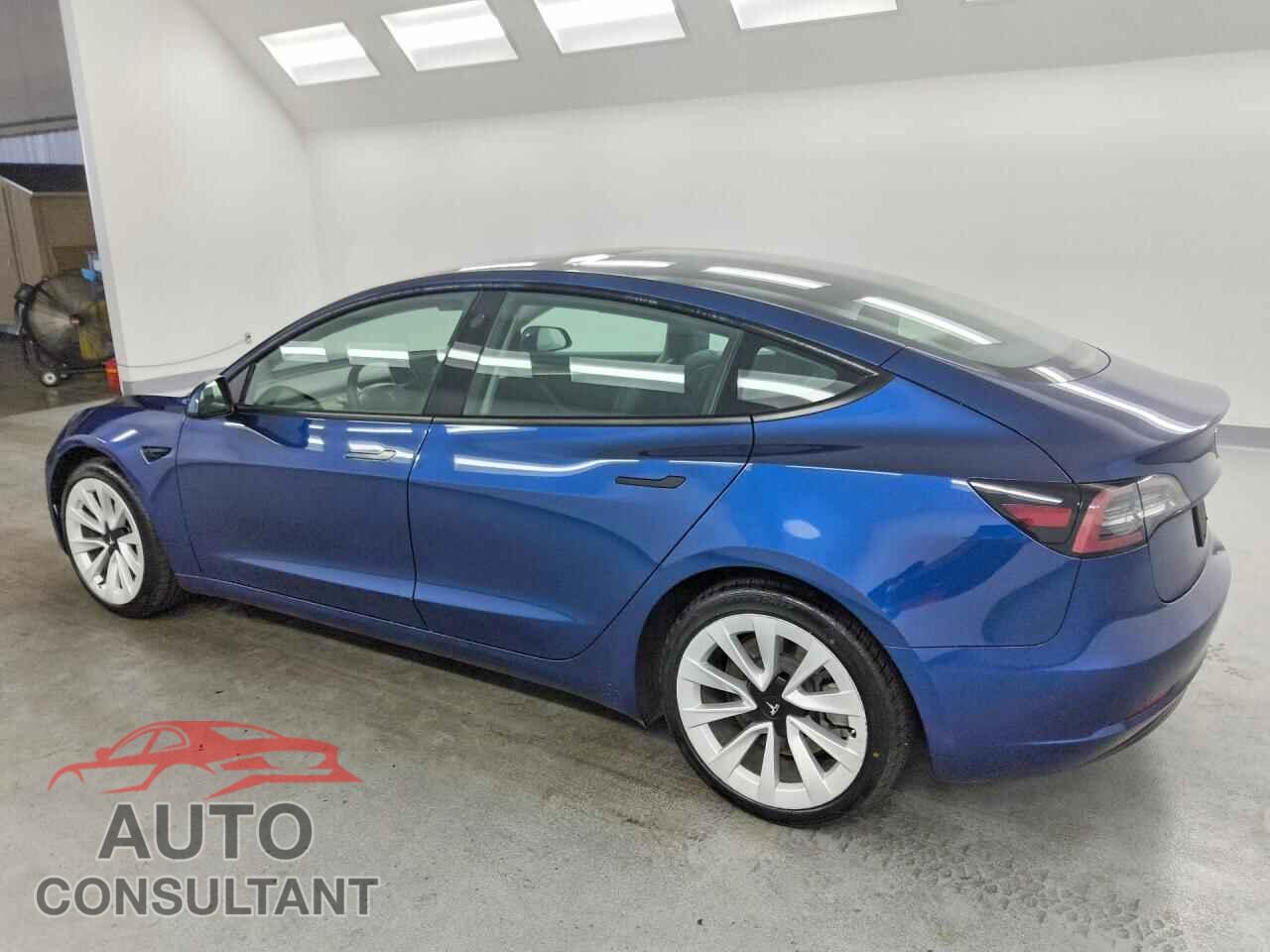 TESLA MODEL 3 2022 - 5YJ3E1EA8NF304594