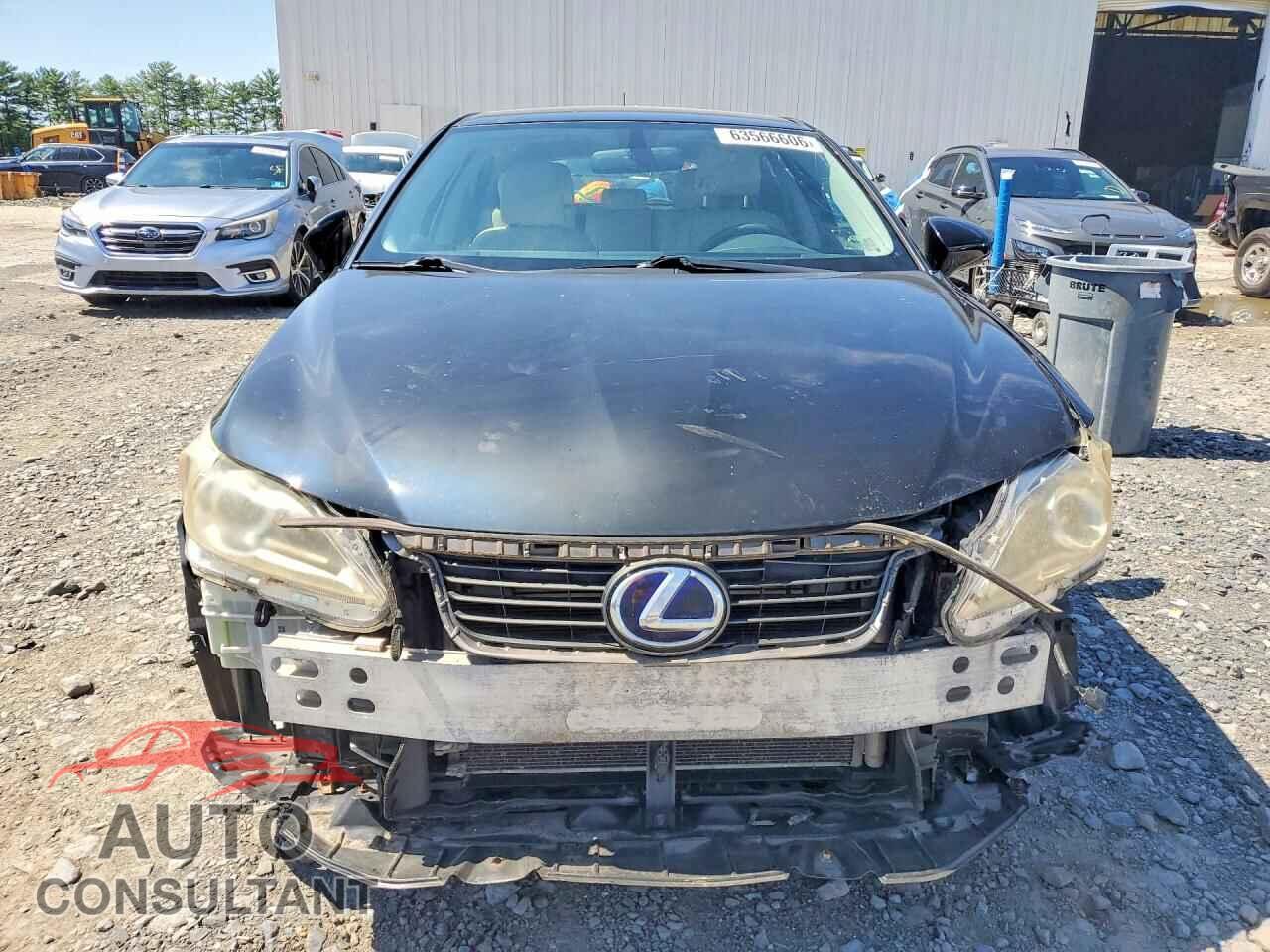 LEXUS CT 200 2011 - JTHKD5BH3B2015742