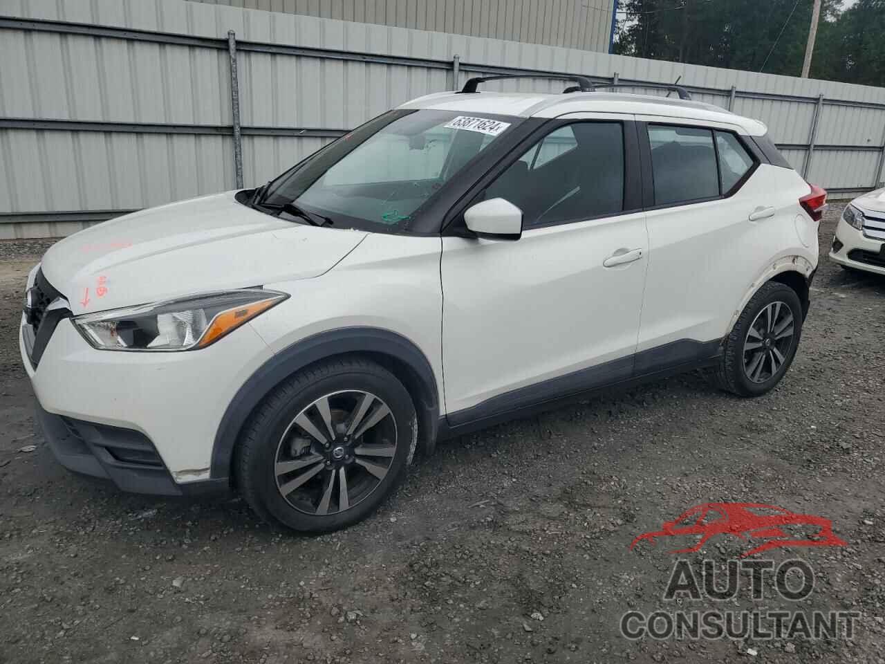 NISSAN KICKS 2018 - 3N1CP5CU5JL536793