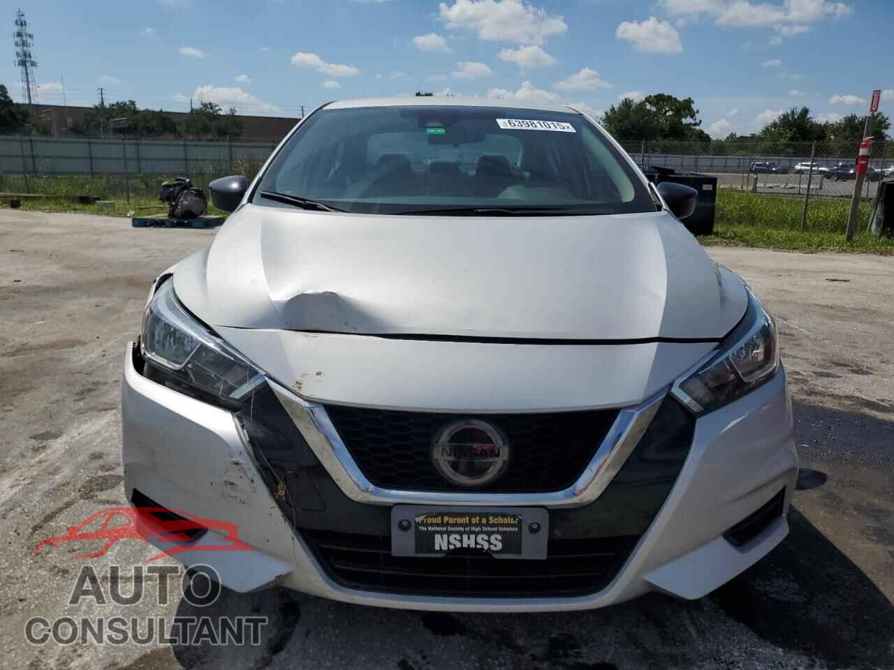 NISSAN VERSA 2020 - 3N1CN8DVXLL854359