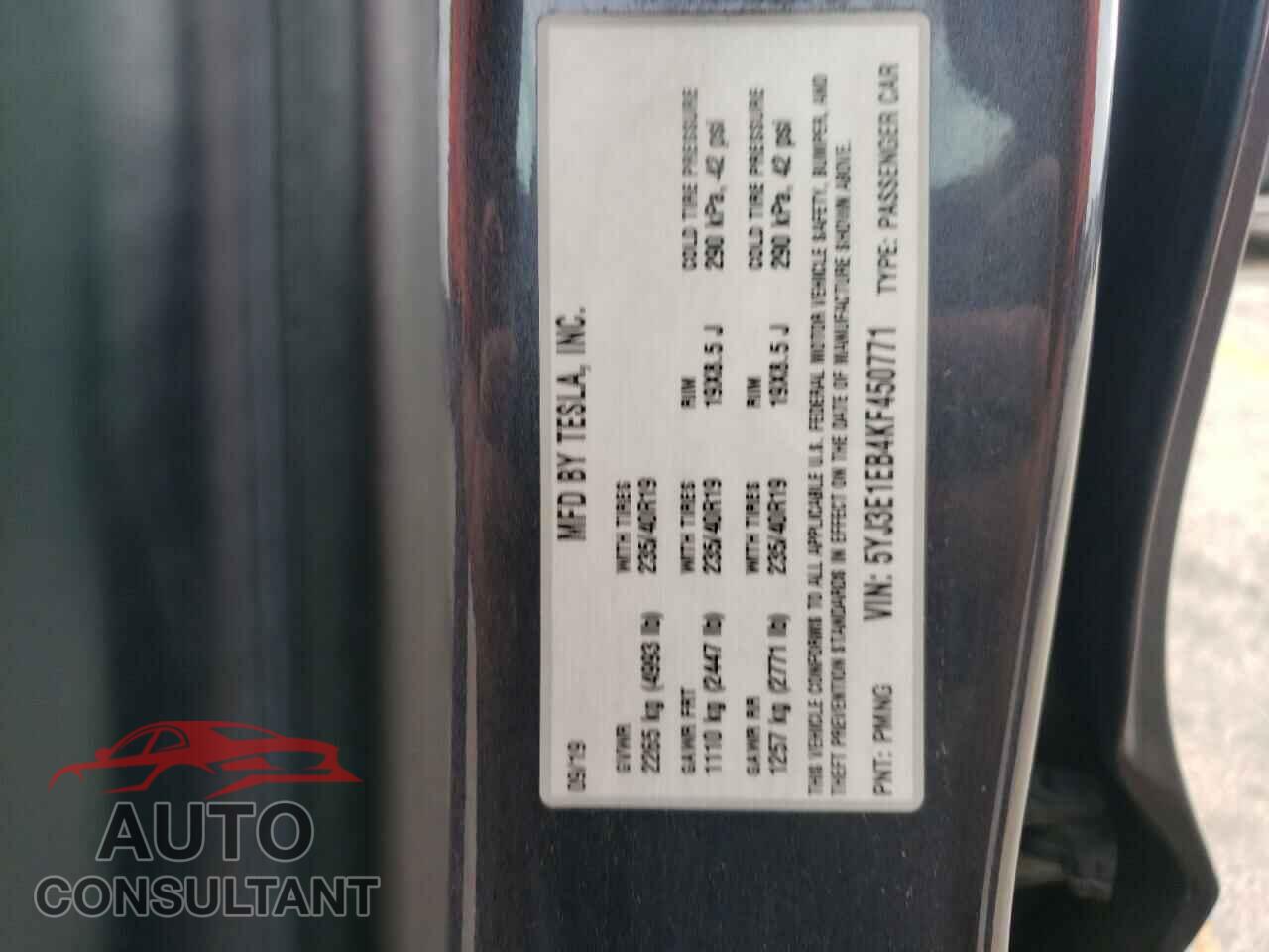 TESLA MODEL 3 2019 - 5YJ3E1EB4KF450771