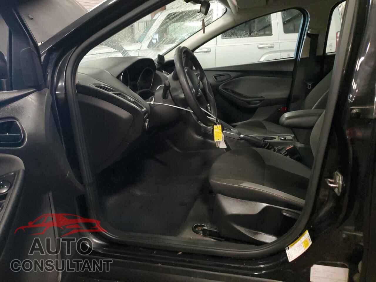 FORD FOCUS 2012 - 1FAHP3F2XCL291558