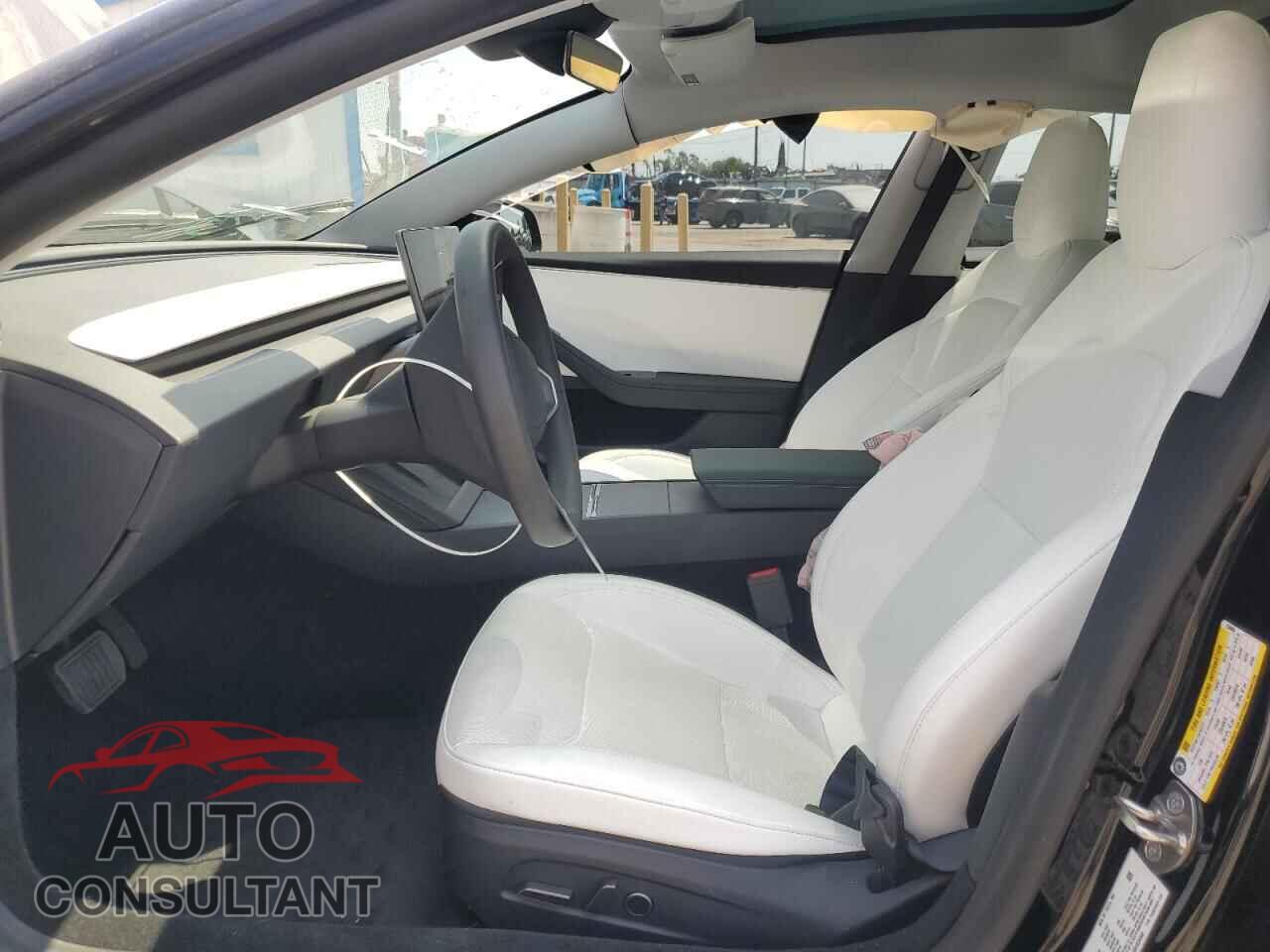 TESLA MODEL 3 2024 - 5YJ3E1EA6RF834066