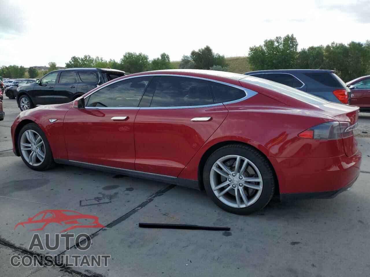 TESLA MODEL S 2014 - 5YJSA1H10EFP56218