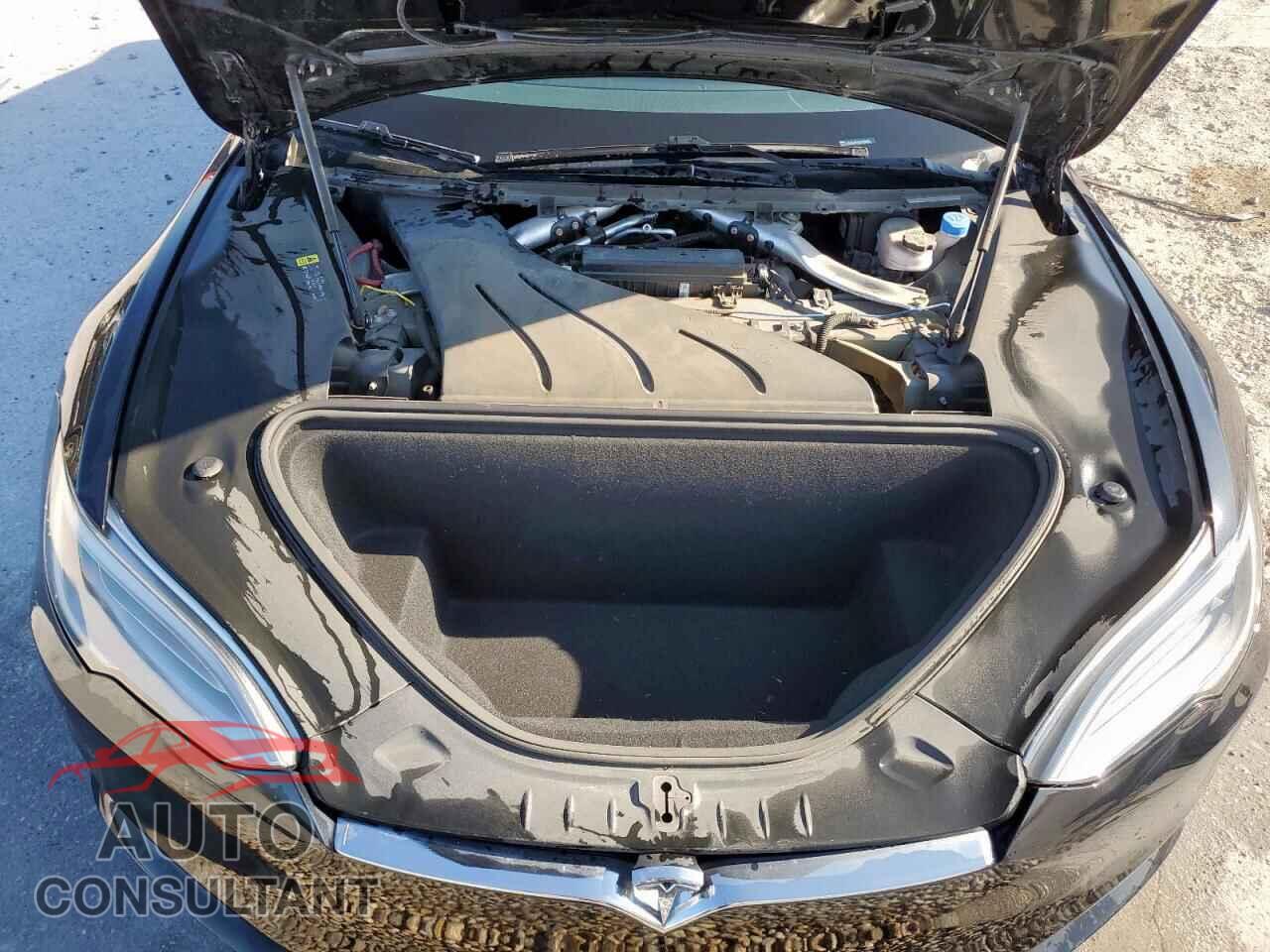 TESLA MODEL S 2017 - 5YJSA1E23HF233633