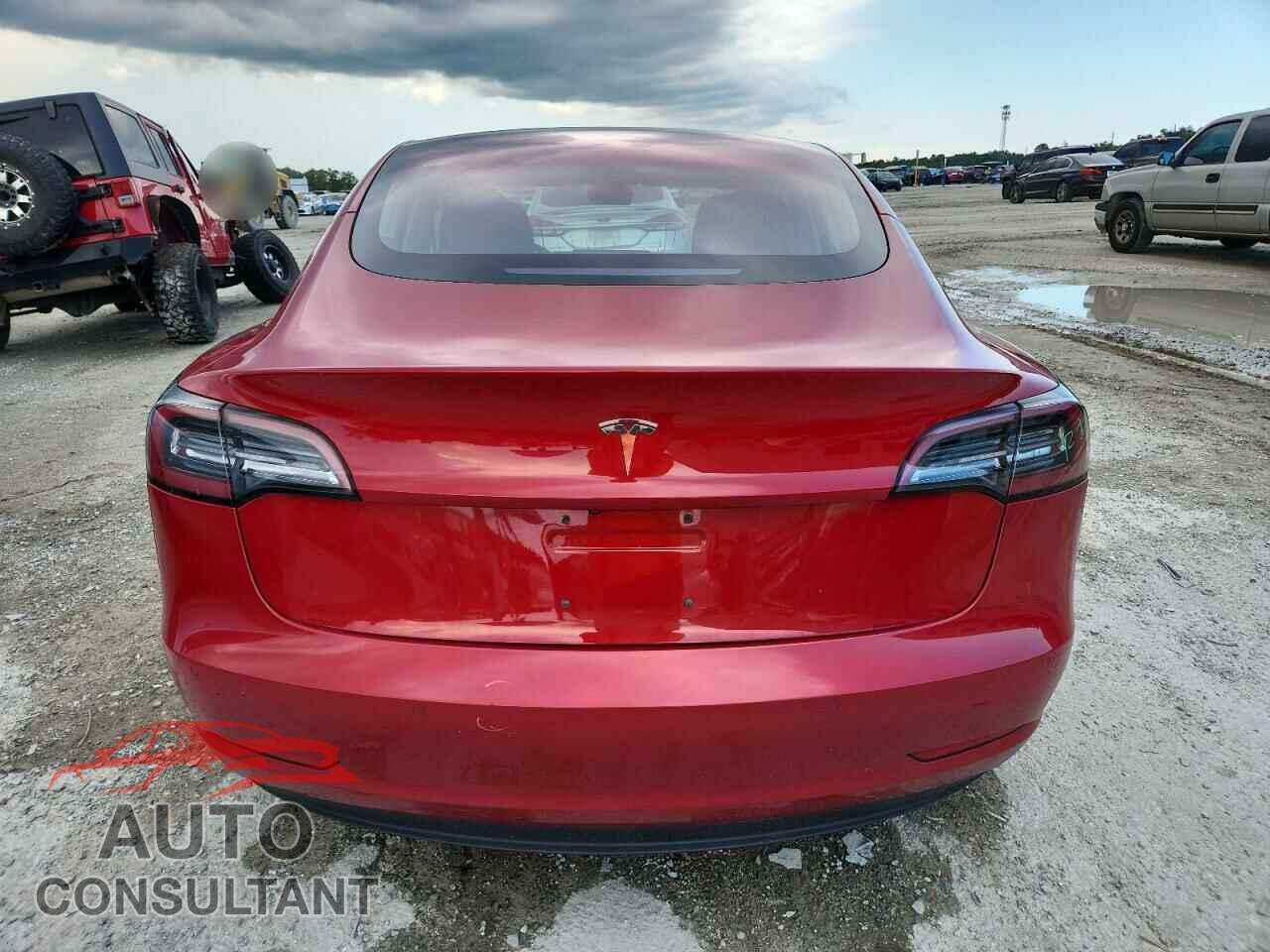 TESLA MODEL 3 2018 - 5YJ3E1EA3JF015486