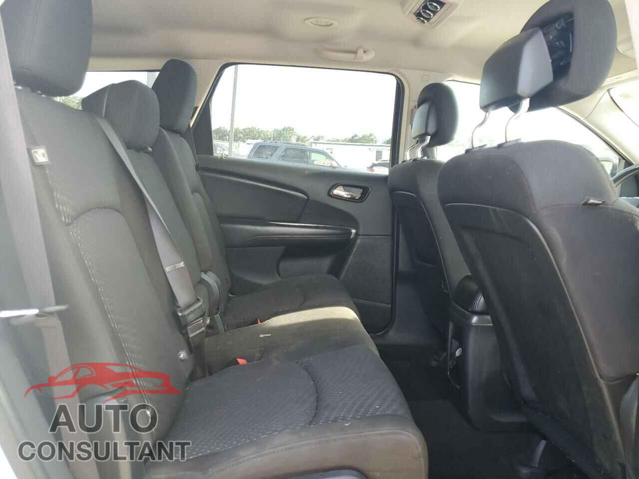 DODGE JOURNEY 2017 - 3C4PDCBB6HT612396