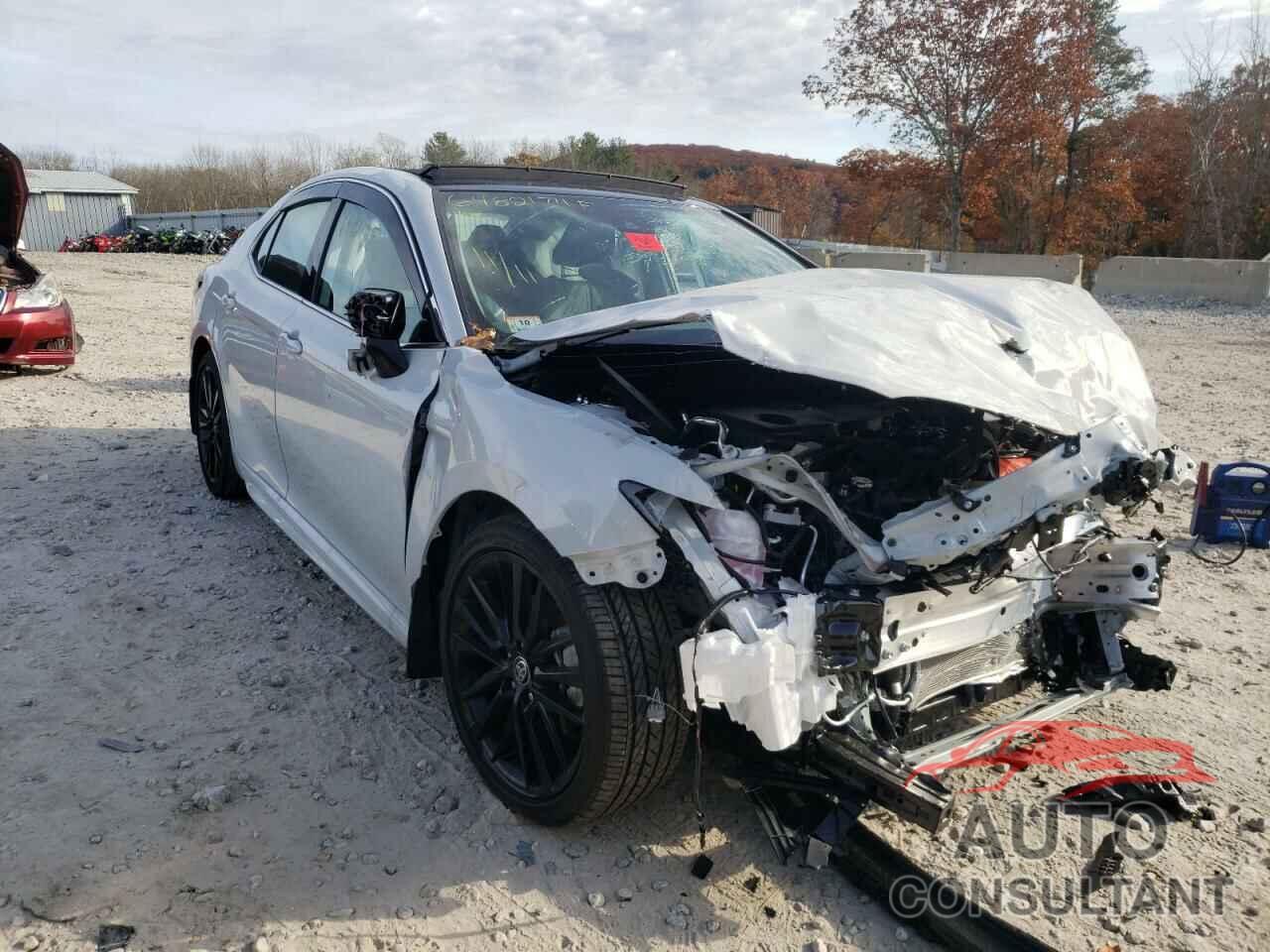 TOYOTA CAMRY 2022 - 4T1K61BK3NU048972
